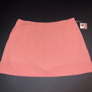 Izod Carbon/Cocona skort with 1 hip pocket & 1 back pocket-NWT